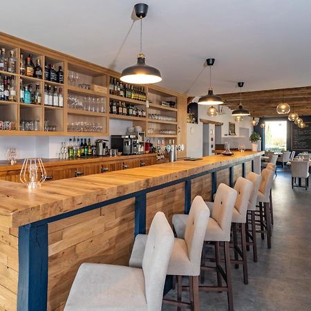 L'Auberge Du Croissant Рошкорбон Екстериор снимка